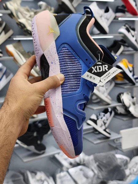 کتونی نایک ایر جردن ویتنامی /سایز 40 الی 45/Nike Air jordan/فروش عمده و تک