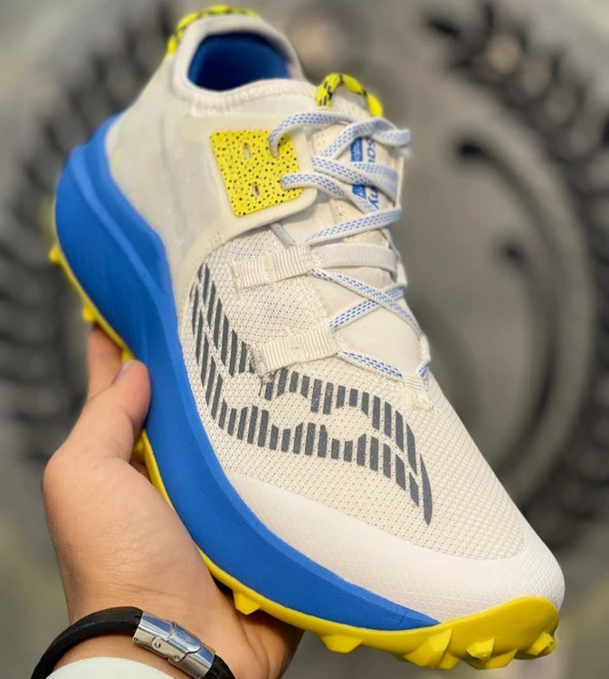 کتونی ساکونی اندروفین ریفت مسترکوالیتی/سایز ۴۰ الی ۴۵/ Saucony Endorphin Rift / فروش عمده و تک