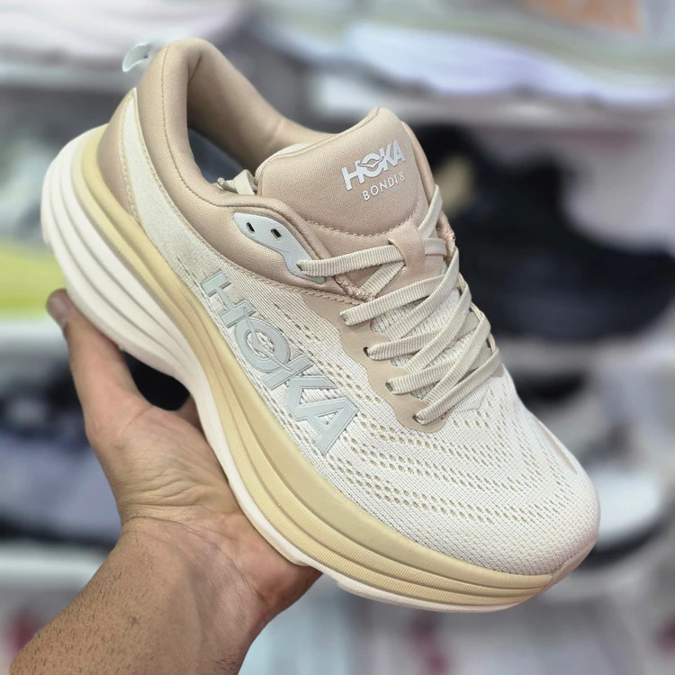 کتونی رانینگ هوکا باندی ۸ مسترکوالیتی /سایز 38 تا 45/ Hoka Bondi 8 / فروش عمده و تک