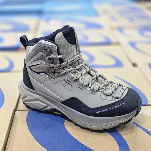 بوت نورث فیس مسترکوالیتی/زیره ویبرام و ضدآب/سایز 40 الی 45/The North Face Boot/ فروش عمده و تک