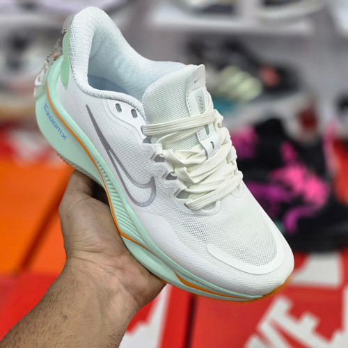 کتونی نایک زوم ایکس مسترکوالیتی /Nike Zoom X/سایز 38 تا 40/فروش عمده و تک