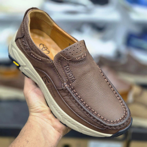 کفش چرم وارداتی تویوتا با زیره طبی مسترکوالیتی /Toyota Shoes/سایز:40 الی 45/ فروش عمده و تک
