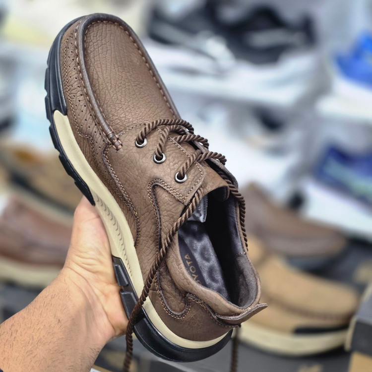 کفش چرم وارداتی تویوتا با زیره طبی مسترکوالیتی /Toyota Shoes/سایز:40 الی 45/ فروش عمده و تک
