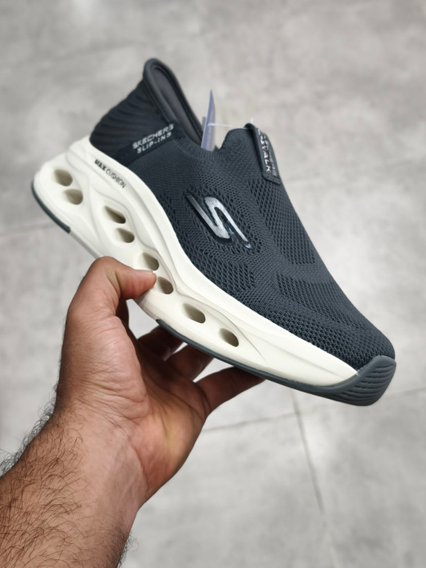 کتونی اسکیچرز مسترکوالیتی/سایز ۴۰ تا ۴۵/Skechers Slip Ins / فروش عمده و تک