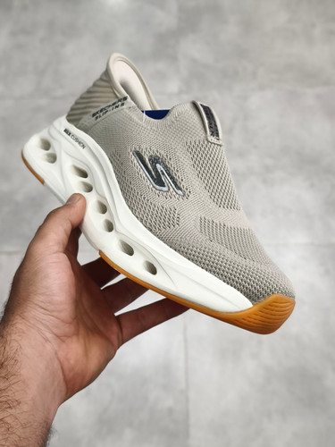 کتونی اسکیچرز مسترکوالیتی/سایز ۴۰ تا ۴۵/Skechers Slip Ins / فروش عمده و تک