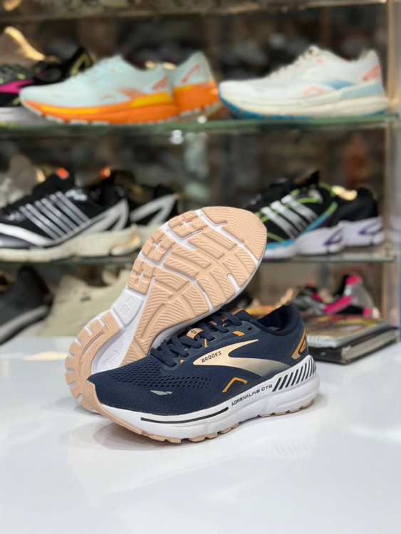 کتونی ویتنامی بروکس ادرنالین 23/رنگ بندی جذاب/Brooks Adrenaline 23