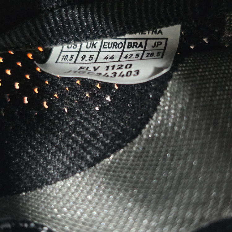 کتونی میزانو نئو ویستا مسترکوالیتی /Mizuno Neo Vista/سایز 40 الی 45/ فروش عمده و تک