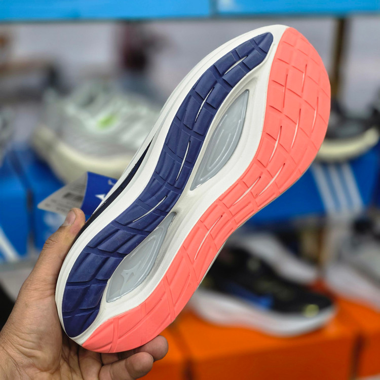 کتونی میزانو نئو ویستا مسترکوالیتی /Mizuno Neo Vista/سایز 40 الی 45/ فروش عمده و تک