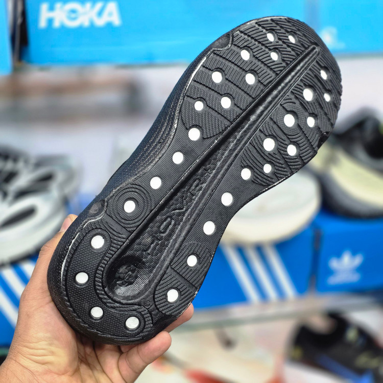 کتونی آندرآرمور اینفینیت الیت 2 مسترکوالیتی /Under Armour Infinit Elite 2/سایز 40 الی 45/فروش عمده و تک