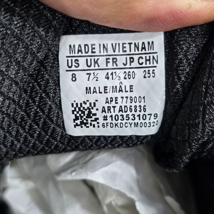 کتونی ادیداس ریسپانس CL مسترکوالیتی /سایز 40 الی 45/Adidas Response CL/فروش عمده و تک