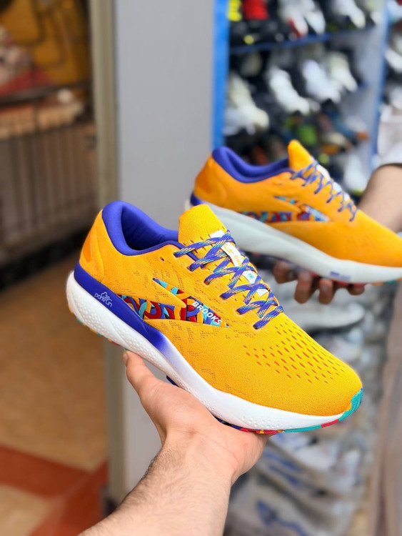 کتونی بروکس گاست 16 مسترکوالیتی /Brooks Ghost 16/سایز 40 الی 45/فروش عمده و تک