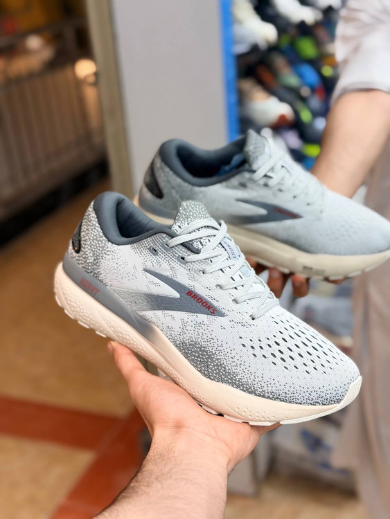 کتونی بروکس گاست 16 مسترکوالیتی /Brooks Ghost 16/سایز 40 الی 45/فروش عمده و تک