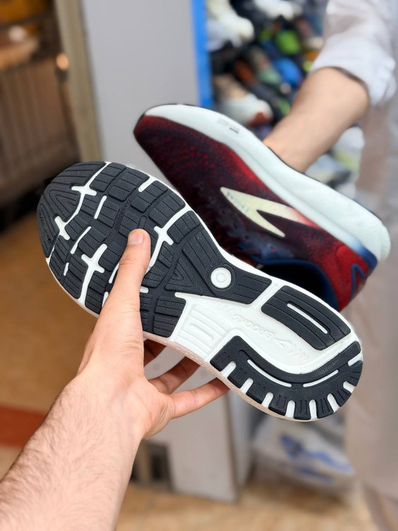 کتونی بروکس گاست 16 مسترکوالیتی /Brooks Ghost 16/سایز 40 الی 45/فروش عمده و تک