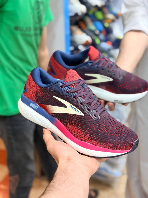 کتونی بروکس گاست 16 مسترکوالیتی /Brooks Ghost 16/سایز 40 الی 45/فروش عمده و تک