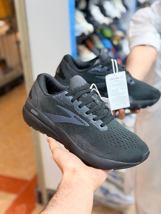 کتونی بروکس گاست 16 مسترکوالیتی /Brooks Ghost 16/سایز 40 الی 45/فروش عمده و تک