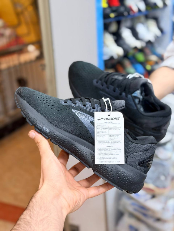 کتونی بروکس گاست 16 مسترکوالیتی /Brooks Ghost 16/سایز 40 الی 45/فروش عمده و تک