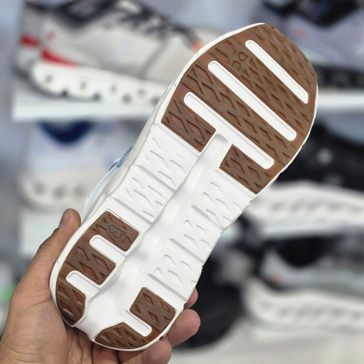 کتونی آن رانینگ کیوسی کلودتیلت 2 لووه مسترکوالیتی/On Running Cloudtilt 2 Loewe/سایز 40 الی 45/فروش عمده و تک