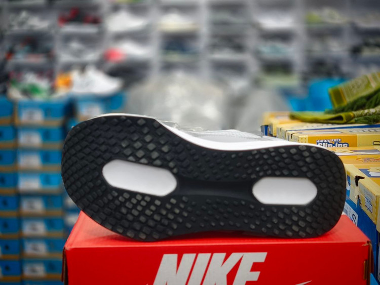 کتونی نایک ایر زوم مسترکوالیتی / سایز 39 الی 45 / Nike Air Zoom / فروش عمده و تک