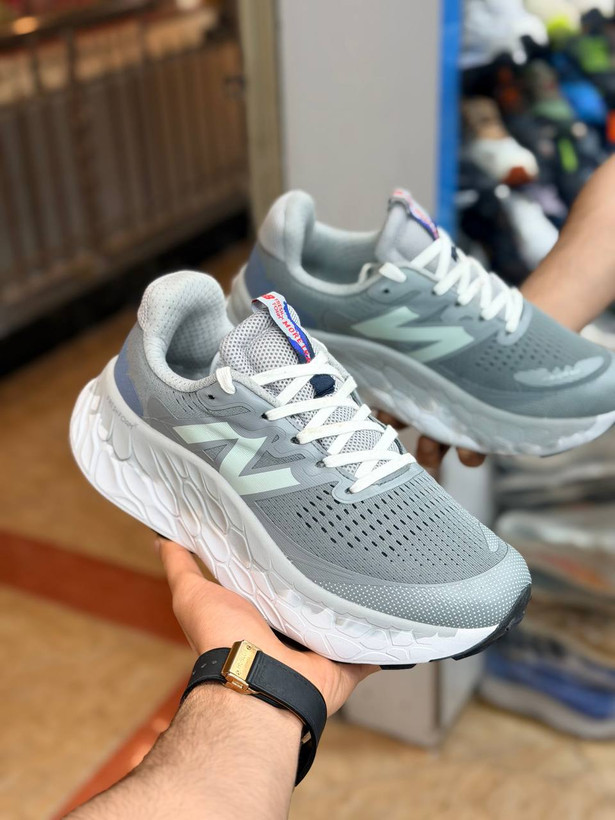کتونی نیوبالانس فرش فوم مسترکوالیتی /New Balance Fresh Foam/سایز 40 الی 45/فروش عمده و تک