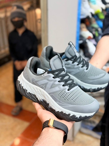 کتونی نیوبالانس فرش فوم مسترکوالیتی /New Balance Fresh Foam/سایز 40 الی 45/فروش عمده و تک