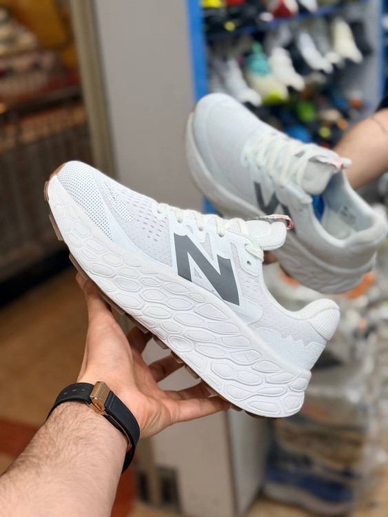 کتونی نیوبالانس فرش فوم مسترکوالیتی /New Balance Fresh Foam/سایز 40 الی 45/فروش عمده و تک