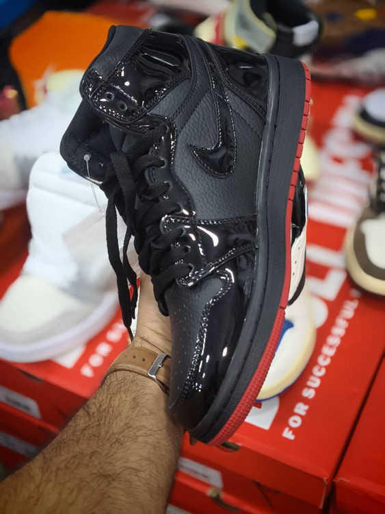 کتونی نایک ایر جردن ساق دار مسترکوالیتی ویتنامی /سایز 40 الی 45/Nike Air jordan/فروش عمده و تک