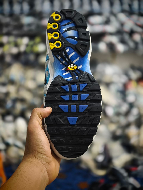 کتونی نایک ایرمکس تی ان پلاس مسترکوالیتی / سایز 40 الی 46 /Nike Air Max TN Plus / فروش عمده و تک