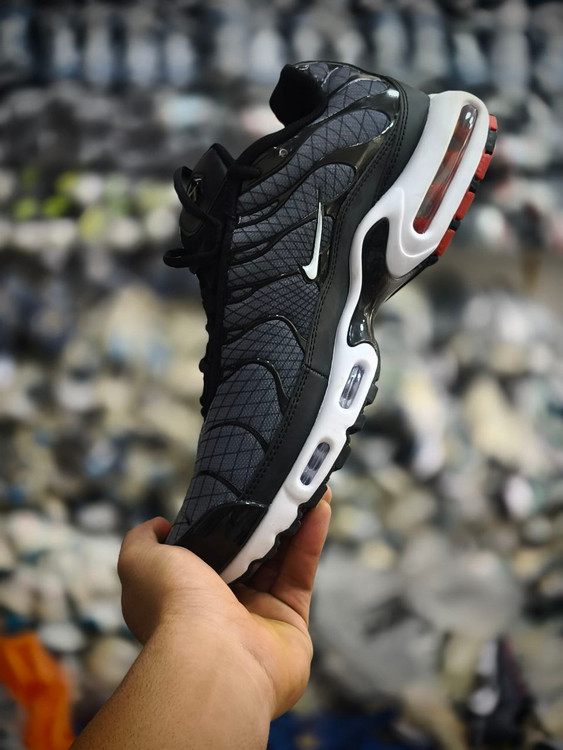 کتونی نایک ایرمکس تی ان پلاس مسترکوالیتی / سایز 40 الی 46 /Nike Air Max TN Plus / فروش عمده و تک