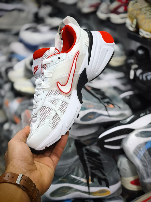 کتونی نایک وی تو کی /سایز 40 الی 45/Nike V2k Run/ فروش عمده و تک