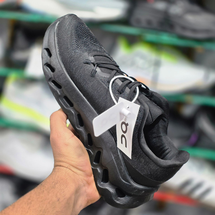 کتونی آن رانینگ کیوسی کلودتیلت راک سند مسترکوالیتی/On Running Cloudtilt Rock Sand/سایز 40 الی 45/فروش عمده و تک