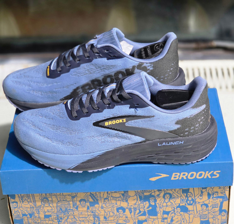 خرید کفش دویدن بروکس لانچ ۱۱ | رانینگ سریع و سبک | سایز ۳۸ الی ۴۵