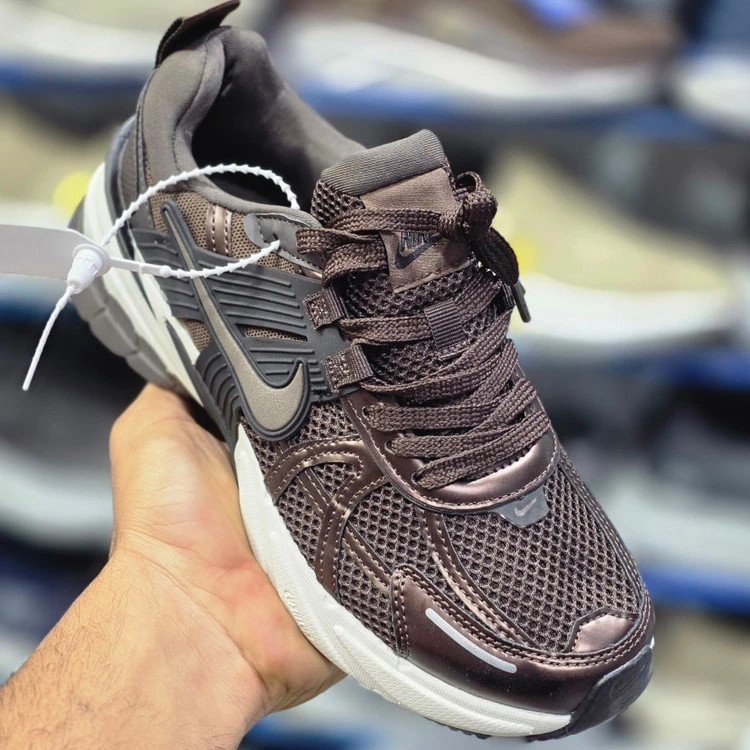 کتونی نایک وی تو کی مسترکوالیتی /سایز 37 الی 45/Nike V2k Run/ فروش عمده و تک