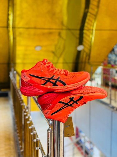 کتونی والیبالی اسیکس مستر کوالیتی/سایز 40 الی 46/Asics Indoor Sky Elite /فروش عمده و تک