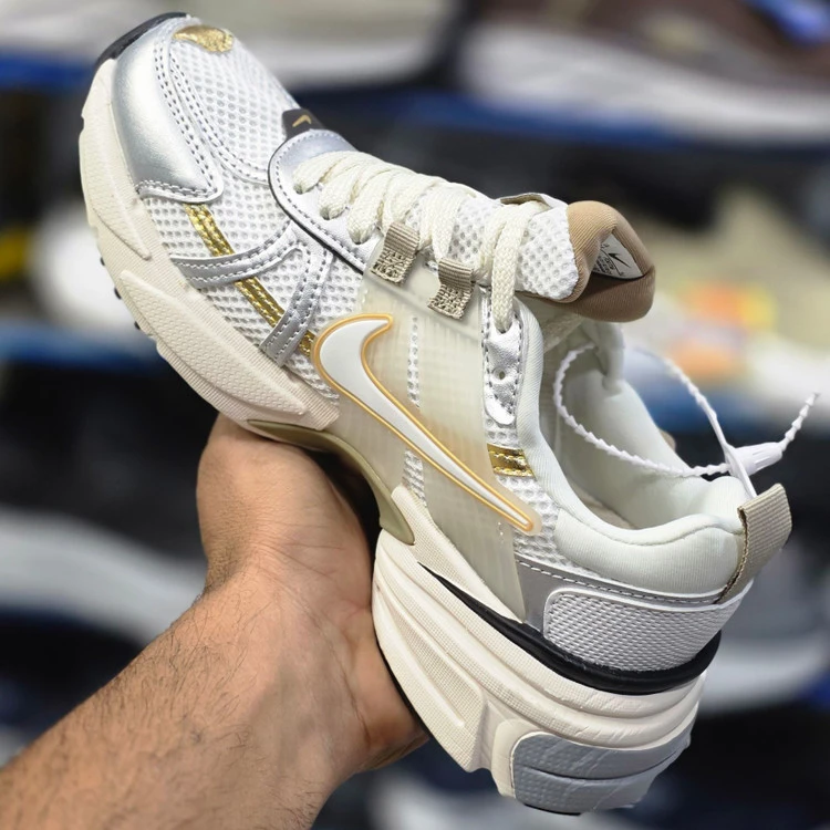 کتونی نایک وی تو کی مسترکوالیتی /سایز 37 الی 40/Nike V2k Run/ فروش عمده و تک