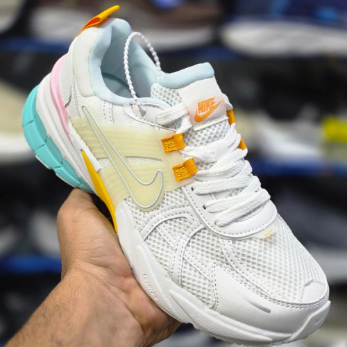 کتونی نایک وی تو کی مسترکوالیتی /سایز 37 الی 40/Nike V2k Run/ فروش عمده و تک