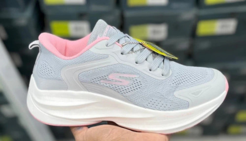 کتونی اسکیچرز گوران کربن مسترکوالیتی/سایز 37 الی 40/Skechers Gorun Carbon/فروش عمده و تک