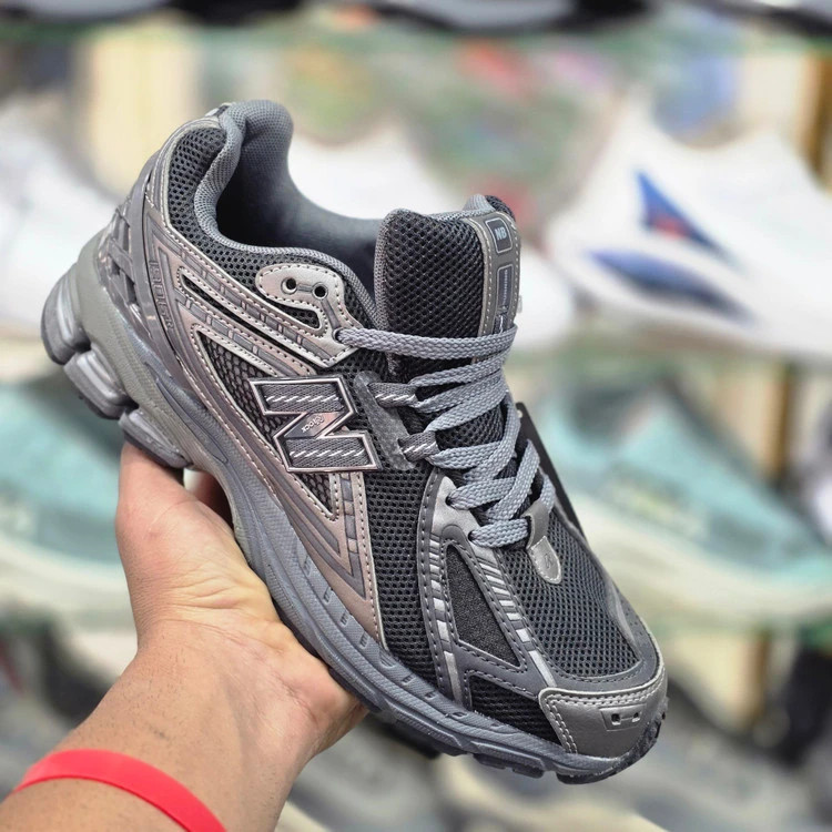 کتونی نیوبالانس 1906 مسترکوالیتی /سایز ۴۰ الی ۴۵/New Balance 1906/فروش عمده و تک