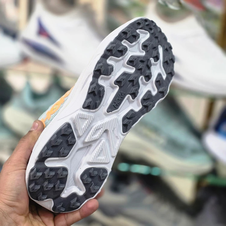 کتونی رانینگ هوکا باندی 9 مسترکوالیتی /سایز 40 تا 45/Hoka Bondi 9/فروش عمده و تک