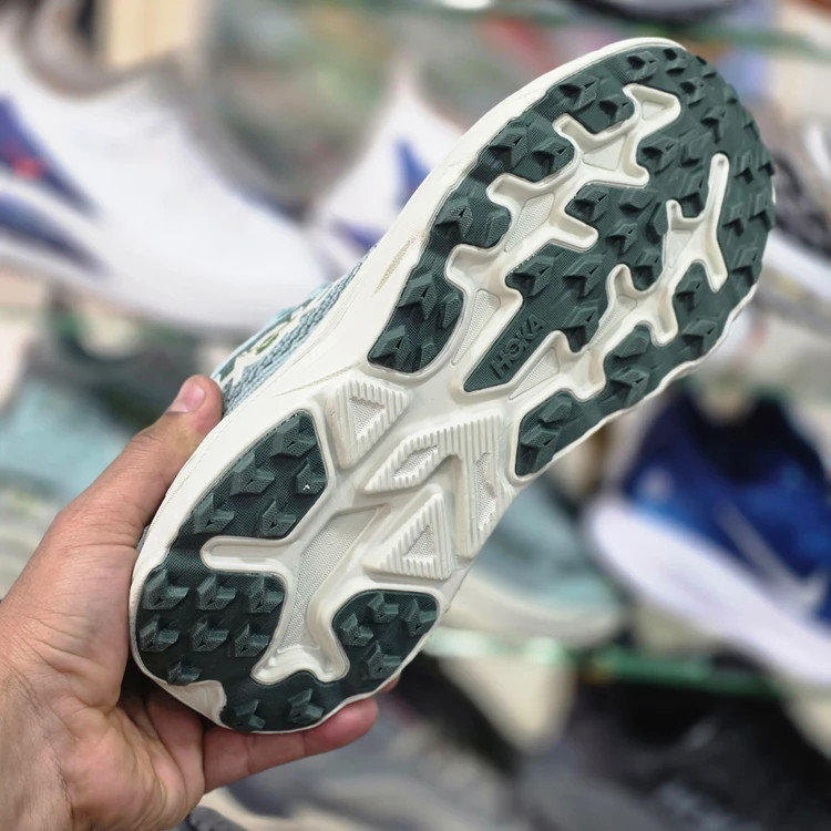 کتونی رانینگ هوکا باندی 9 مسترکوالیتی /سایز 40 تا 45/Hoka Bondi 9/فروش عمده و تک