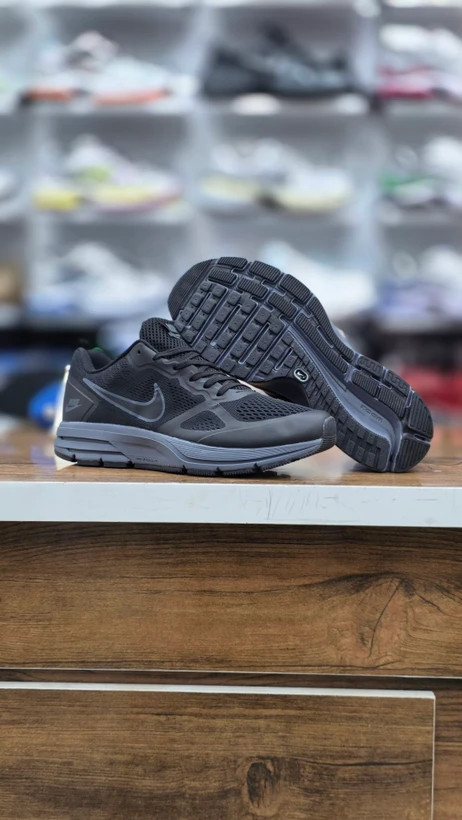 کتونی نایک ایر زوم مسترکوالیتی / سایز 40 الی 45 / Nike Air Zoom / فروش عمده و تک