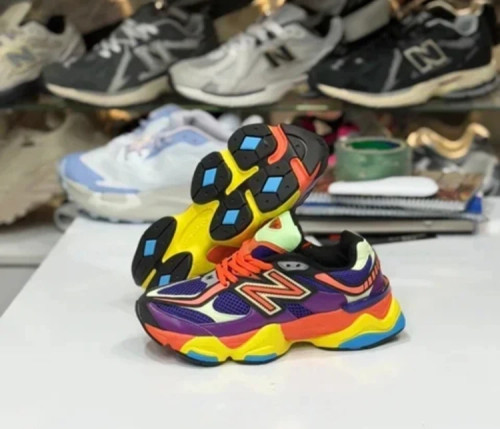 کتونی نیوبالانس 9060 مسترکوالیتی /سایز 36 الی 40/New Balance 9060/ فروش عمده و تک