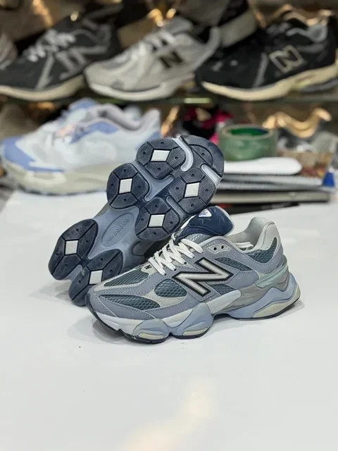 کتونی نیوبالانس 9060 مسترکوالیتی /سایز 36 الی 40/New Balance 9060/ فروش عمده و تک