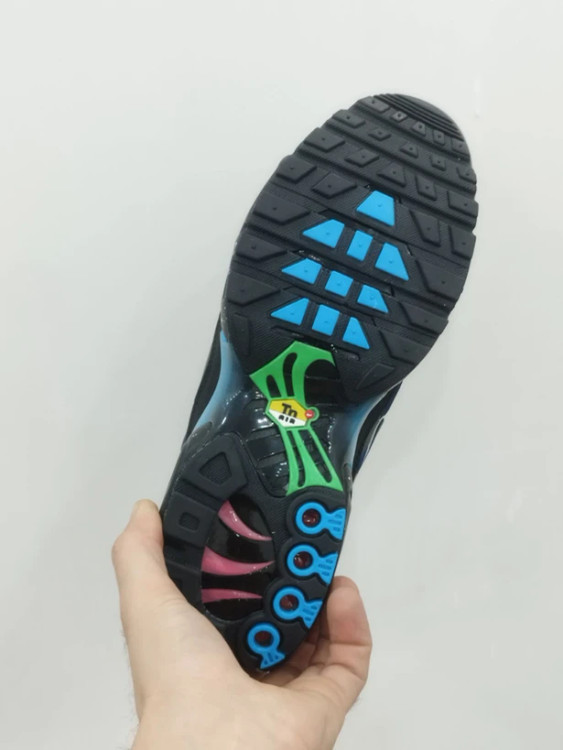 کتونی نایک ایرمکس پلاس مسترکوالیتی / سایز 40 الی 45 /Nike Air Max Plus Sesame / فروش عمده و تک