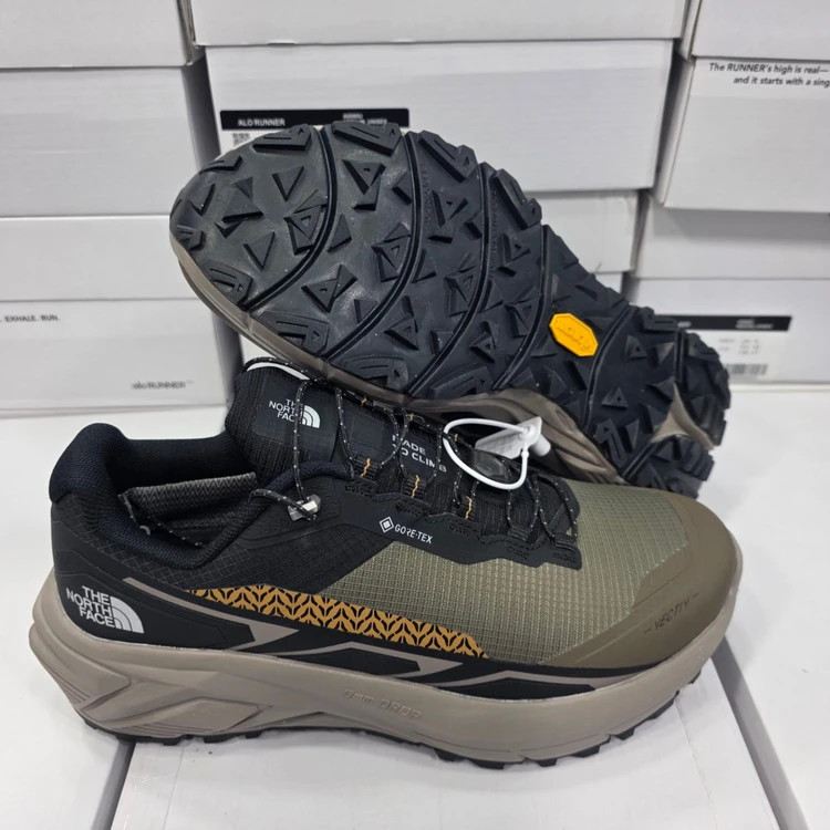 کتونی نورث فیس مسترکوالیتی /سایز 40 الی 45/The North Face/ فروش عمده و تک