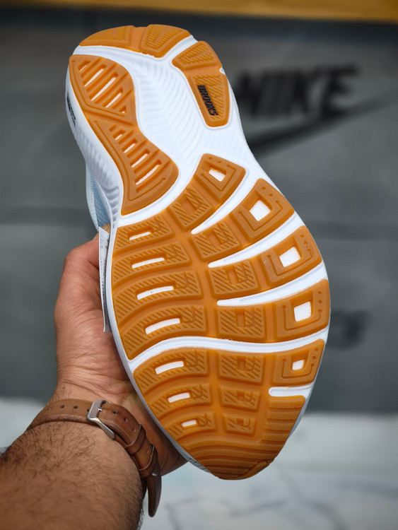 کتونی بروکس گاست 17 مسترکوالیتی /Brooks Ghost 17/سایز 40 الی 45/فروش عمده و تک