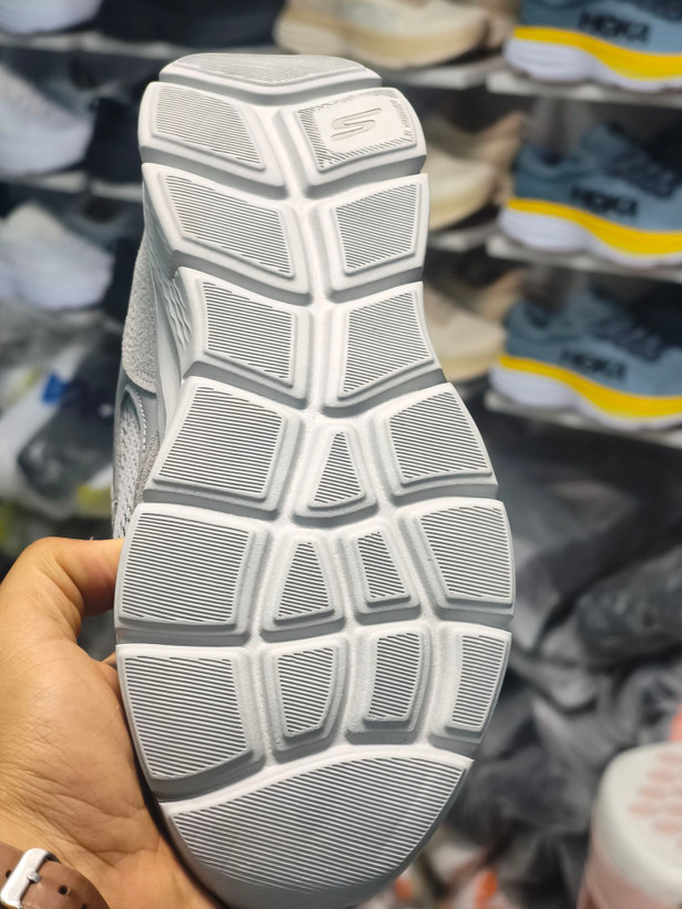 کتونی اسکیچرز مدل مکس ران مسترکوالیتی / سایز ۳۷ الی ۴۰ /Skechers Max Run / فروش عمده و تک