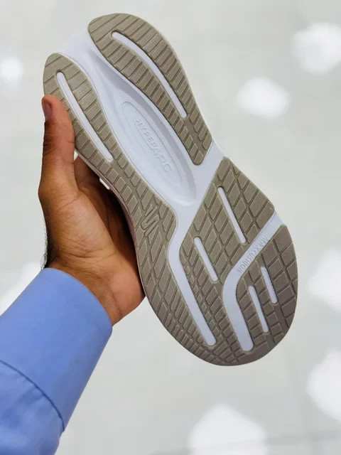 کتونی اسکیچرز گوران 2025 /سایز 37 الی 40/Skechers Max Cushioning Gorun/فروش عمده و تک