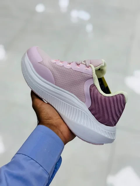 کتونی اسکیچرز گوران 2025 /سایز 37 الی 40/Skechers Max Cushioning Gorun/فروش عمده و تک