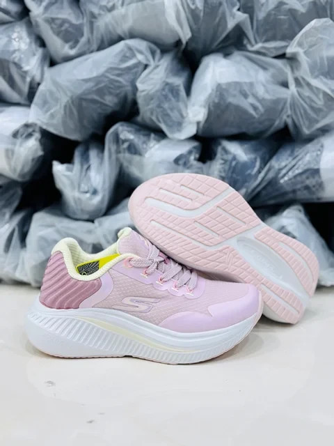 کتونی اسکیچرز گوران 2025 /سایز 37 الی 40/Skechers Max Cushioning Gorun/فروش عمده و تک