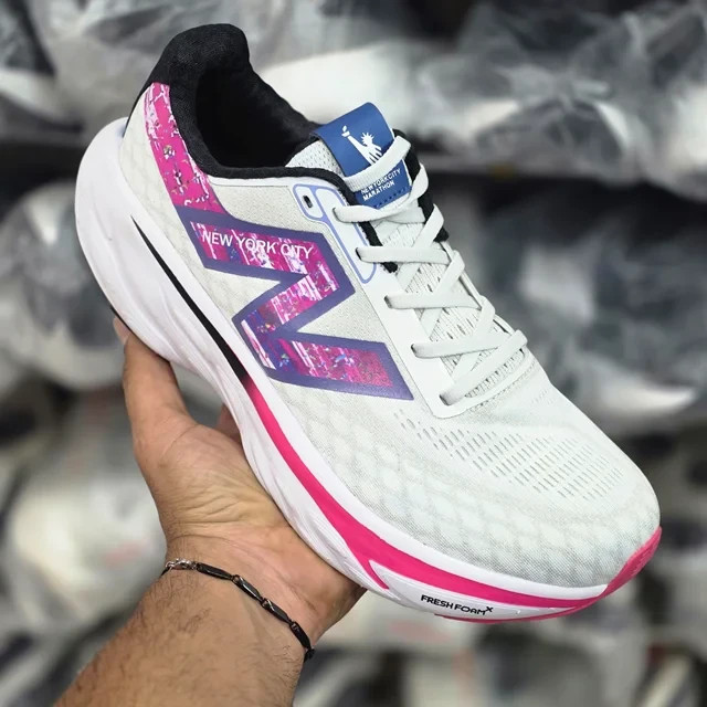 کتونی نیوبالانس فرش فوم مسترکوالیتی /New Balance Fresh Foam/سایز 36 الی 45/فروش عمده و تک